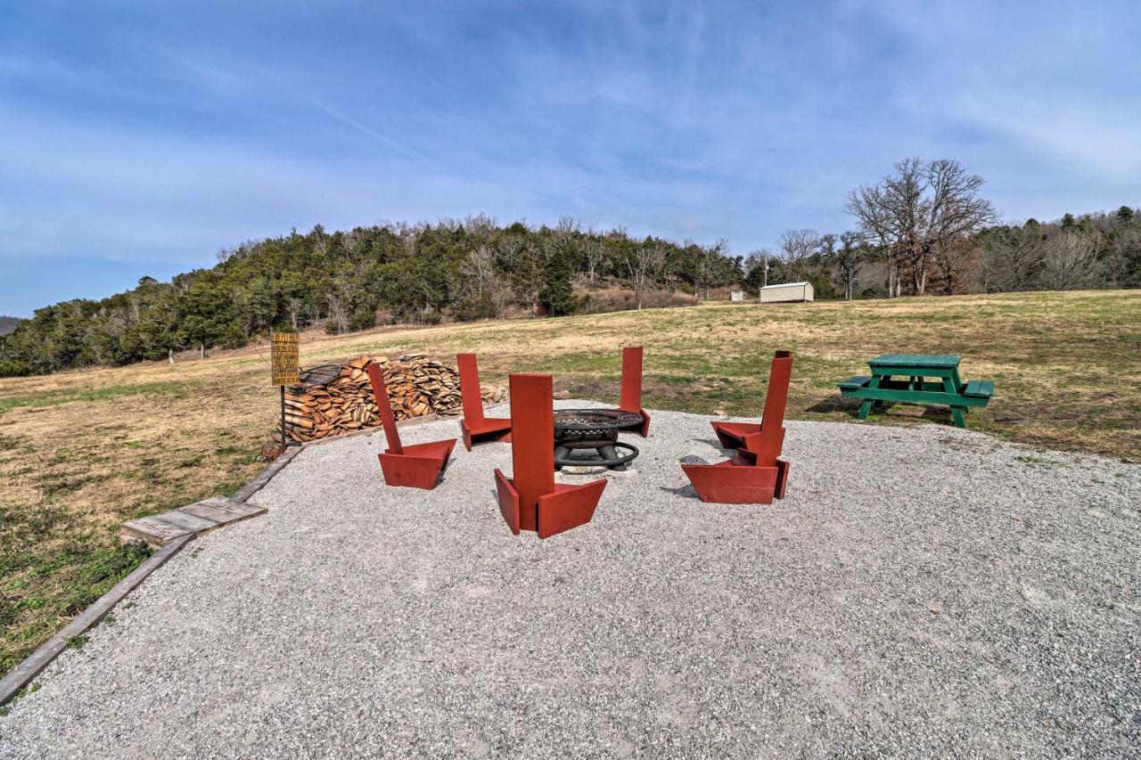 Pet-Friendly Studio With Loft And Mountain Views! Exterior foto